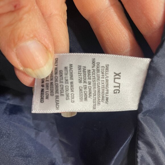 Aeropostale Boys Red quilted vest Size XL - Picture 6 of 6